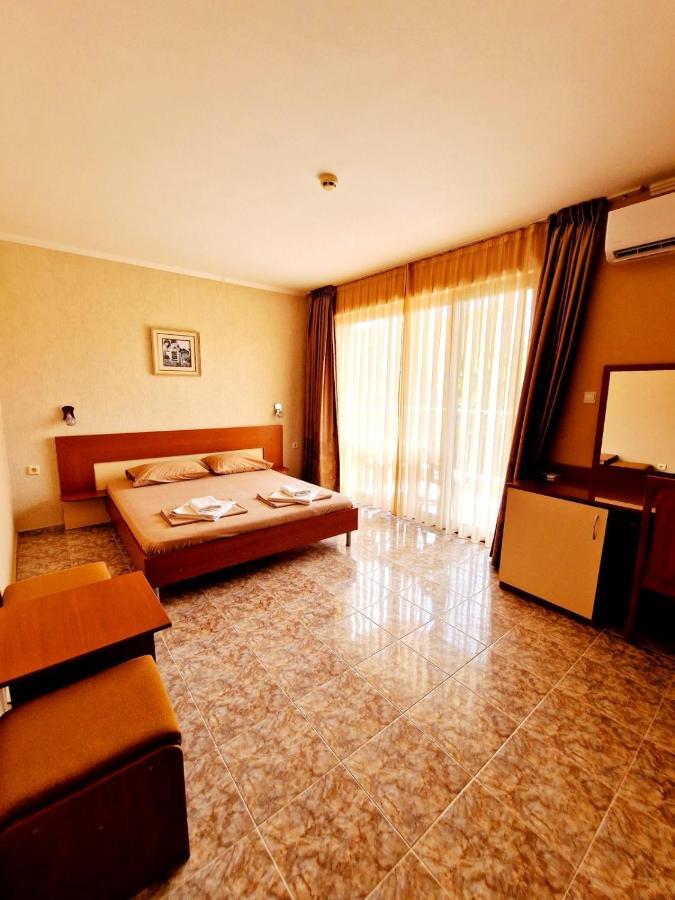 Къща За Гости Карел Nesebar Exterior foto