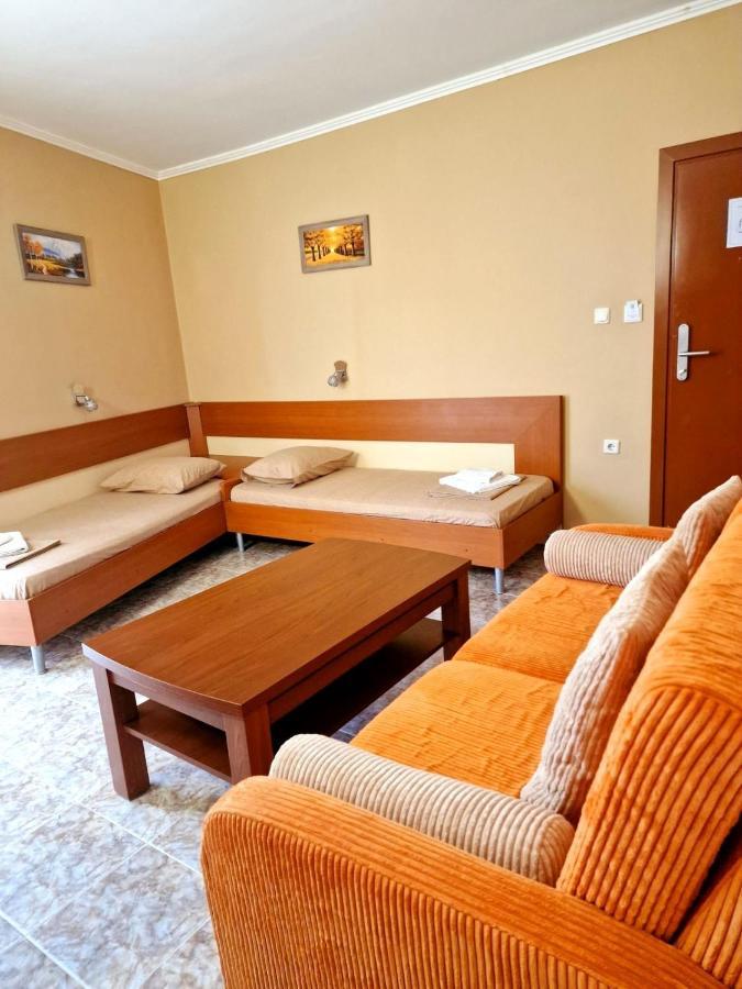 Къща За Гости Карел Nesebar Exterior foto